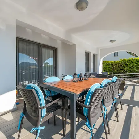 Turquoise Shores Family-friendly Luxury Hisaronu, Ovacik By Sunworld Villa Fethiye